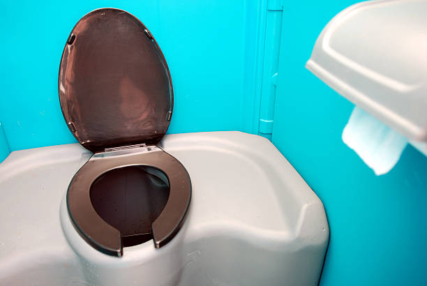 Best Porta potty rental near me  in Huron, CA